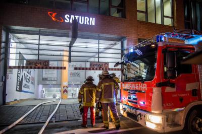 Esslingen: Pkw brannte in Tiefgarage vom ES